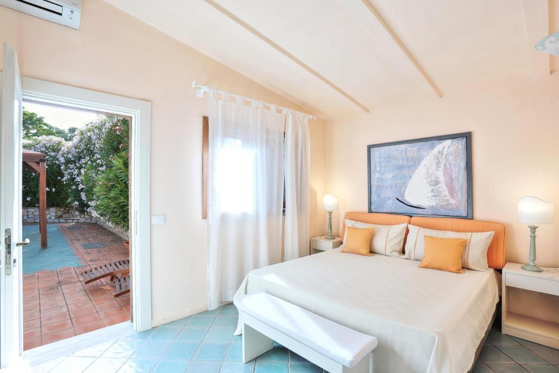 Residence Les Oliviers Porto Azzurro Eksteriør billede